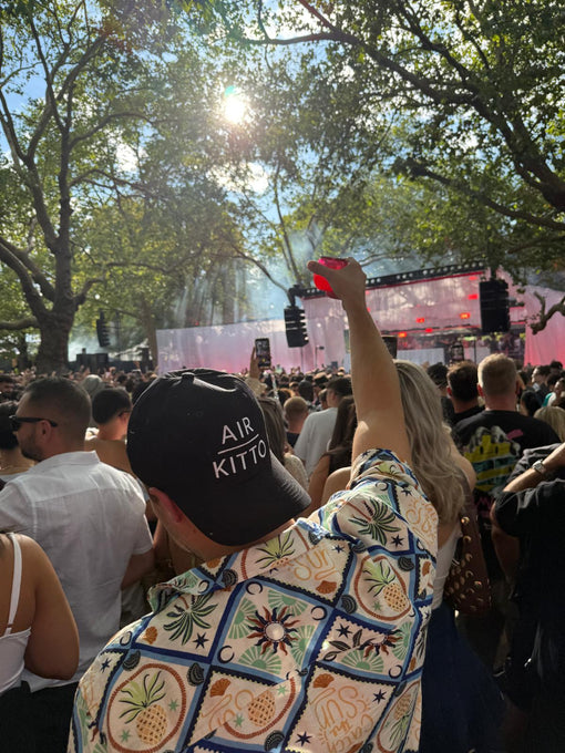 3 to 1 - Travel Dilemma