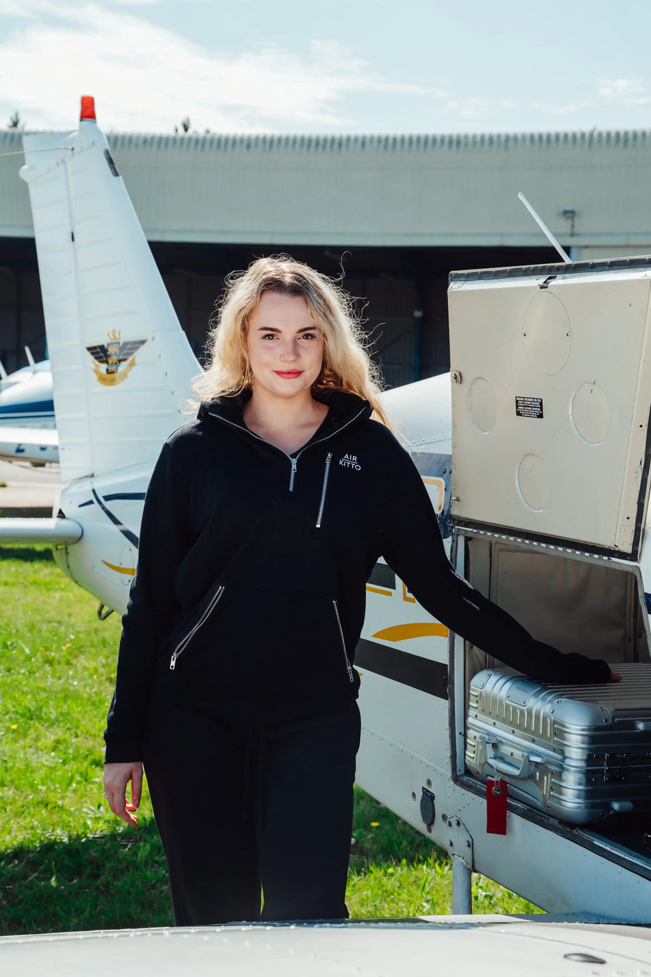 Airkitto Travel clothes vacation girl plane